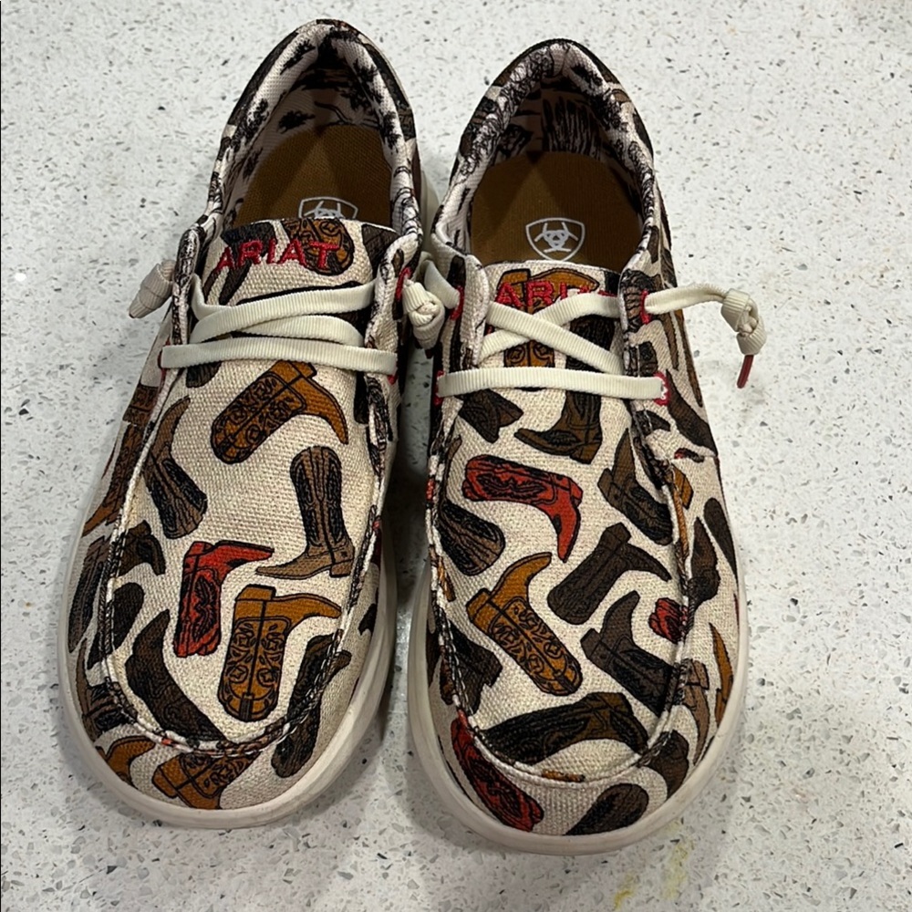 Ariat “New boot goofin” Boot Print Hilo Shoes